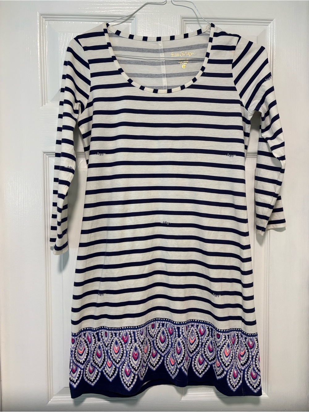 Lilly Pulitzer Striped Navy and White Scoop Neck Dress with Printed Hem Small